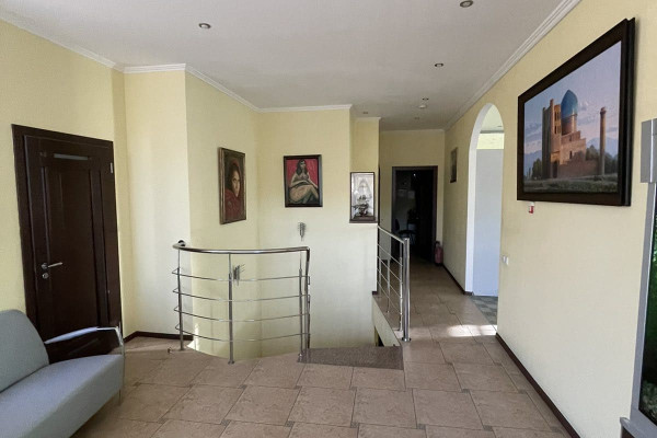 Продажа залоговой ликвидной жилой недвижимости в Киеве и Киевской области